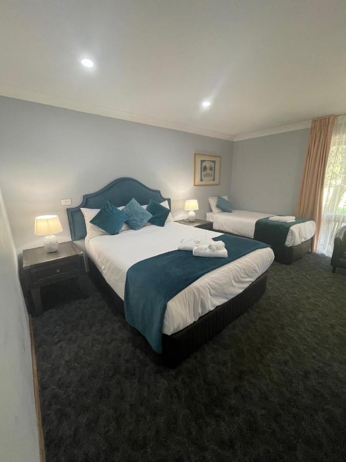 Town & Country Motor Inn Forbes Exterior foto